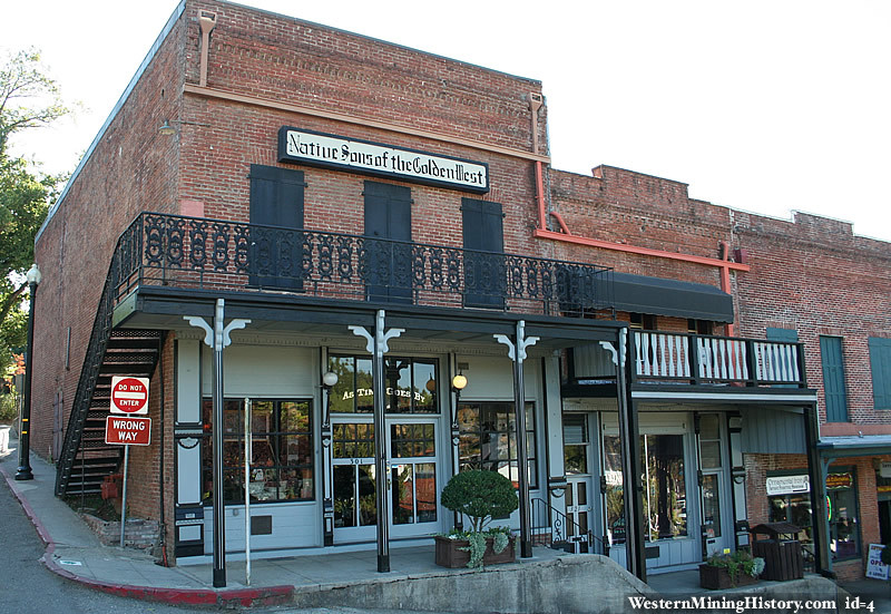 Auburn
