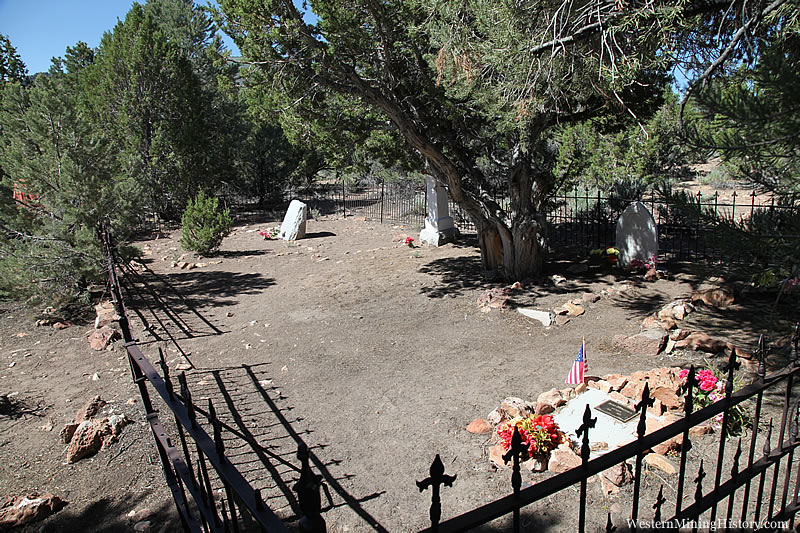 Aurora Cemetery