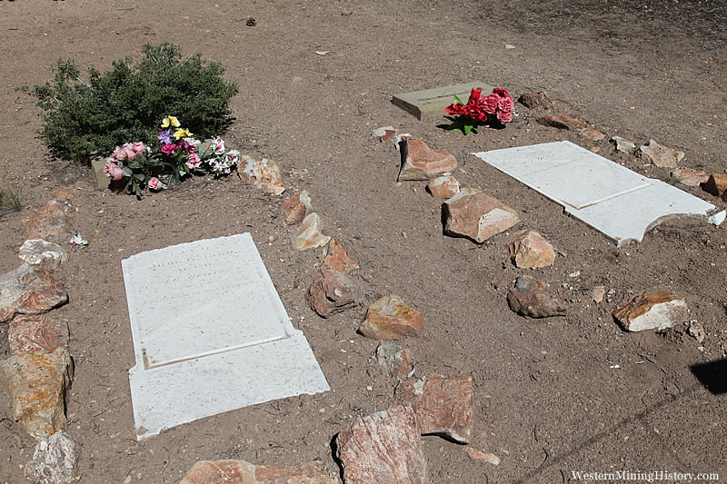 Aurora Cemetery
