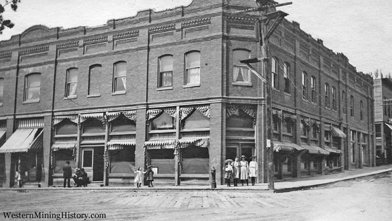 Sumpter Hotel, built 1901